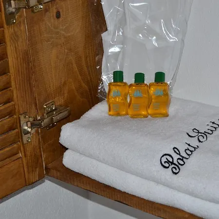 Polat Balat Couette-café *