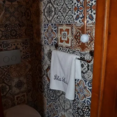 Polat Balat Couette-café Istambul